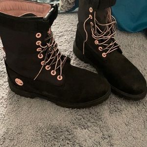 Black and pink worn twice